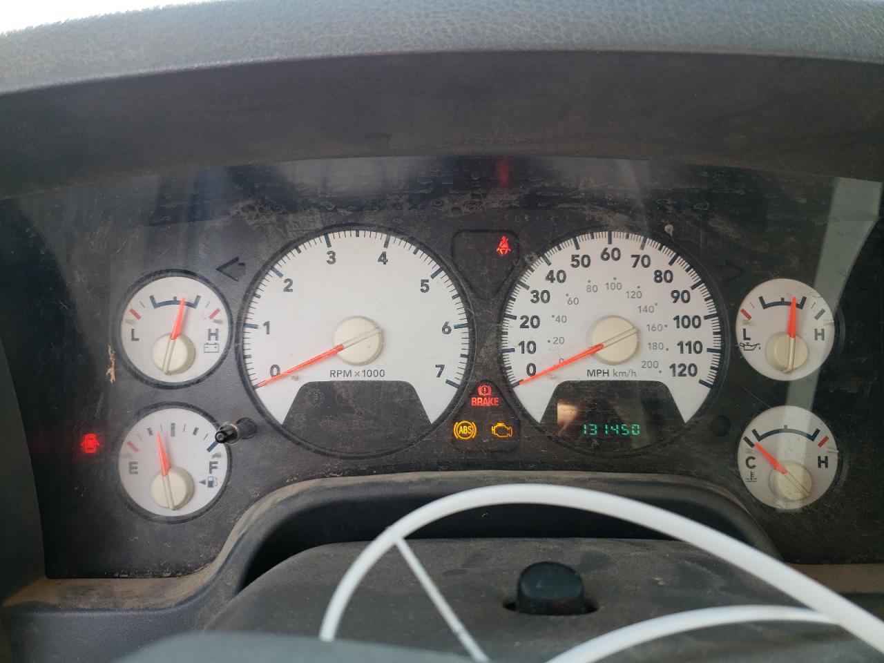 2006 Dodge RAM - Image 9