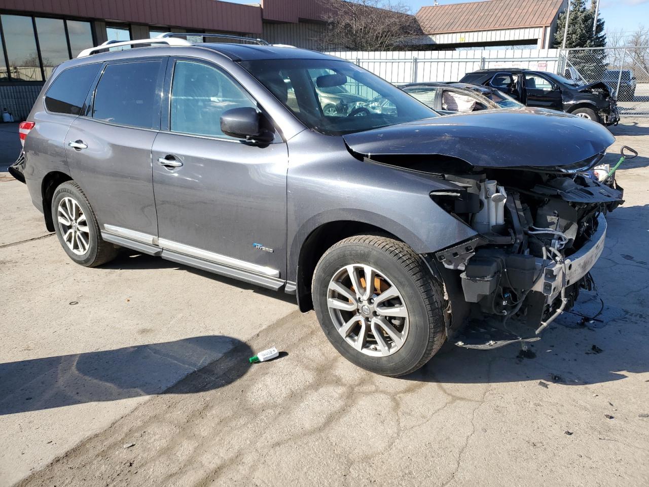 2014 Nissan Pathfinder - Image 4