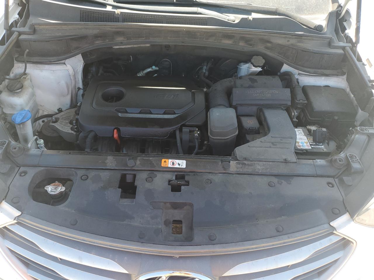 2018 Hyundai Santa Fe - Image 12