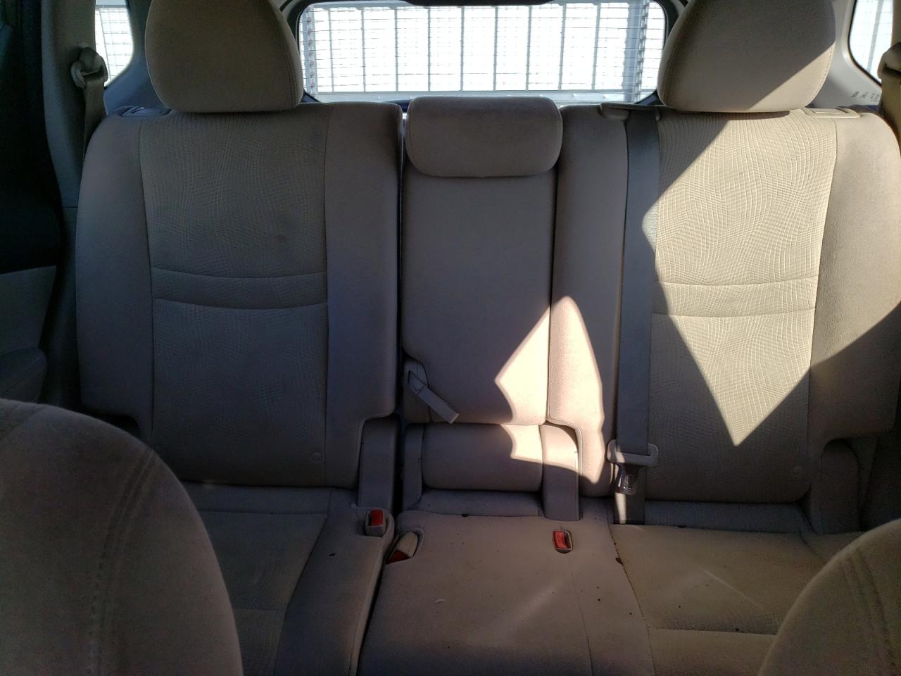 2014 Nissan Rogue - Image 10