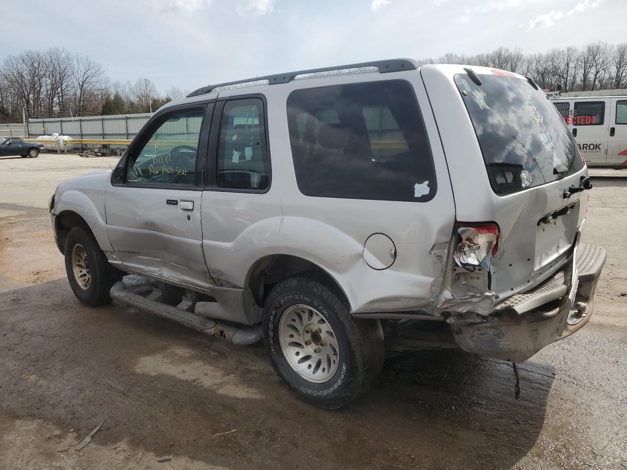 2002 Ford Explorer - Image 2