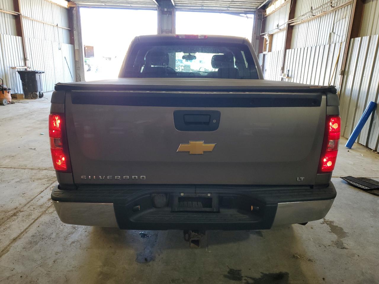 2012 Chevrolet Silverado - Image 6