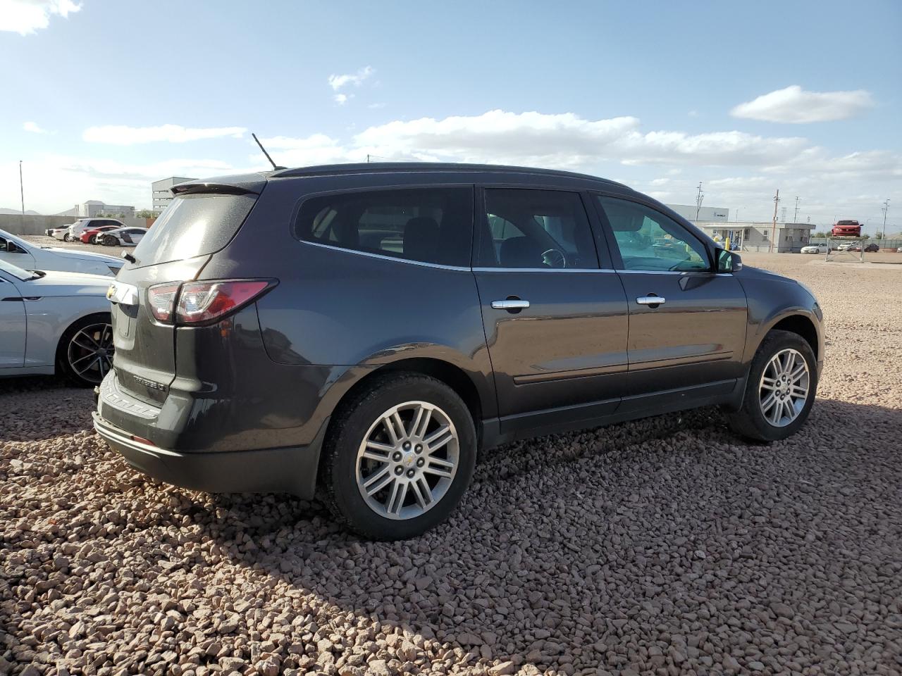 2015 Chevrolet Traverse - Image 3
