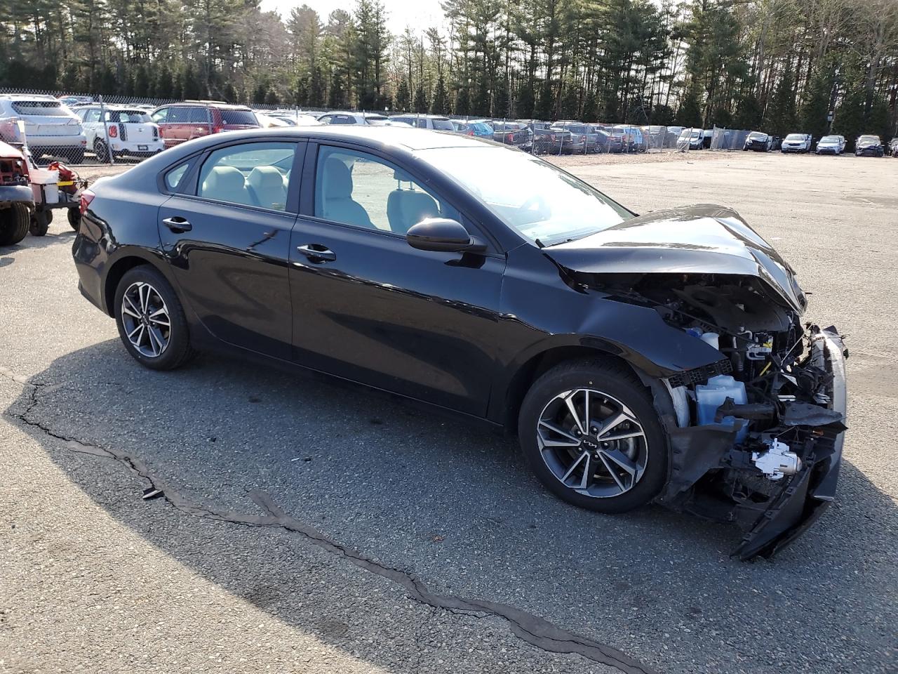 2022 Kia Forte - Image 4