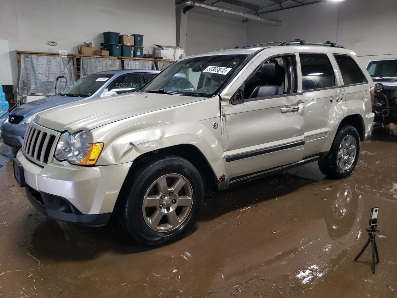 2008 Jeep Grand Cherokee Laredo for Sale in Elgin, IL - Side