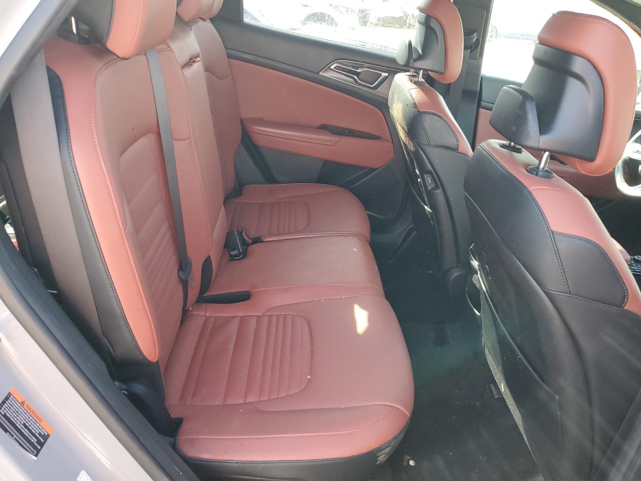 2023 Kia Sportage - Image 11