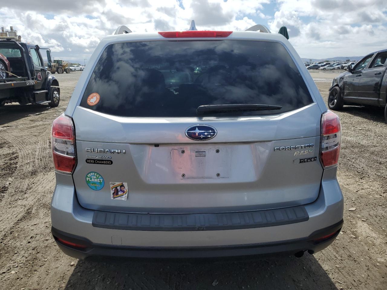 2016 Subaru Forester - Image 6