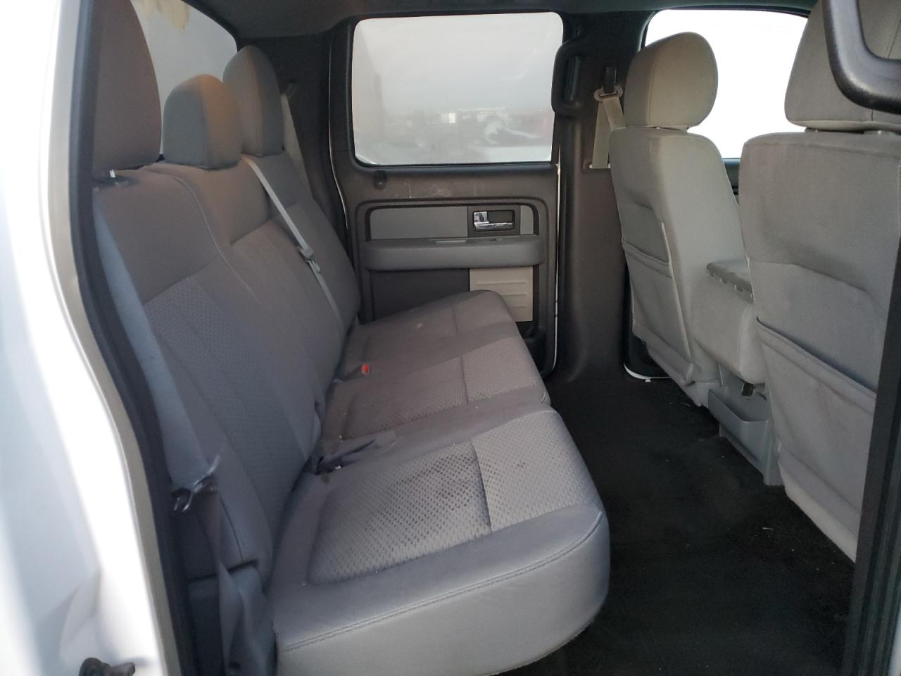 2012 Ford F-150 - Image 10