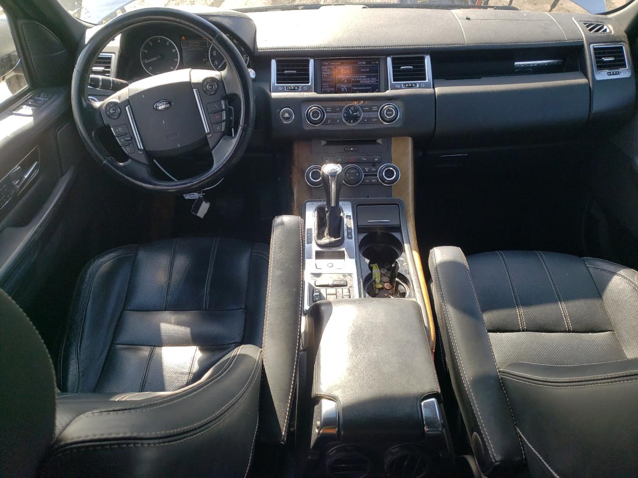 2012 Land Rover Range Rover - Image 8