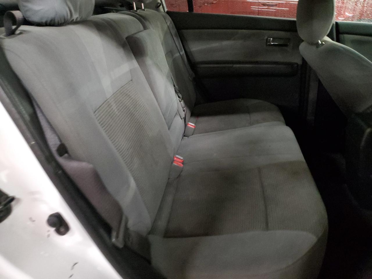 2012 Nissan Sentra - Image 10