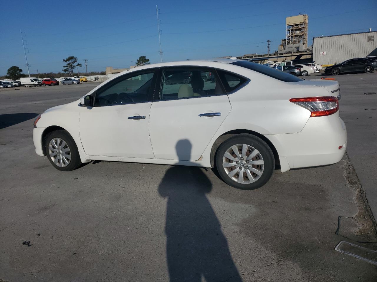 2015 Nissan Sentra - Image 2