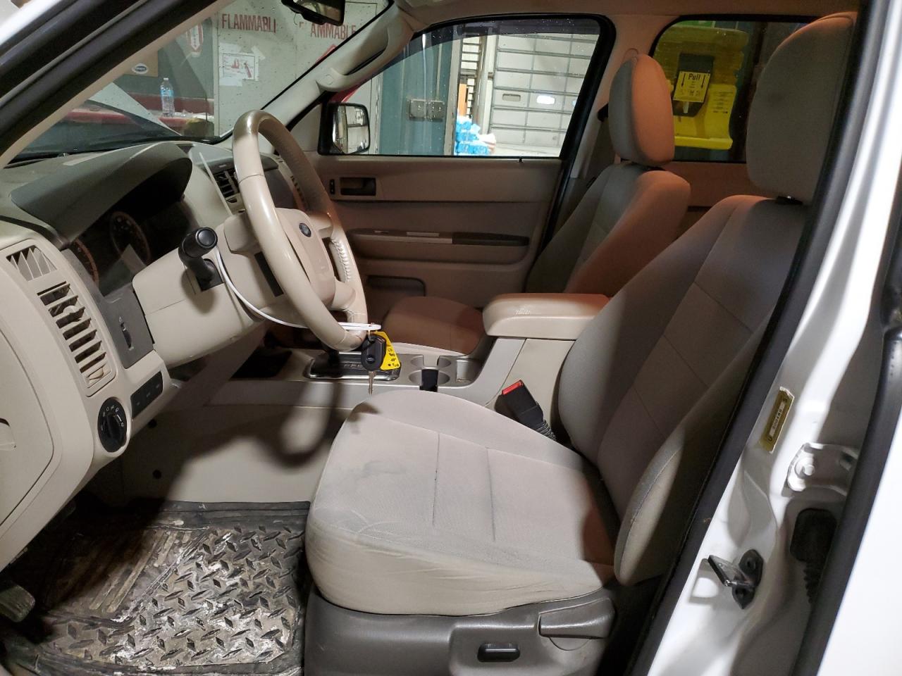 2011 Ford Escape - Image 7