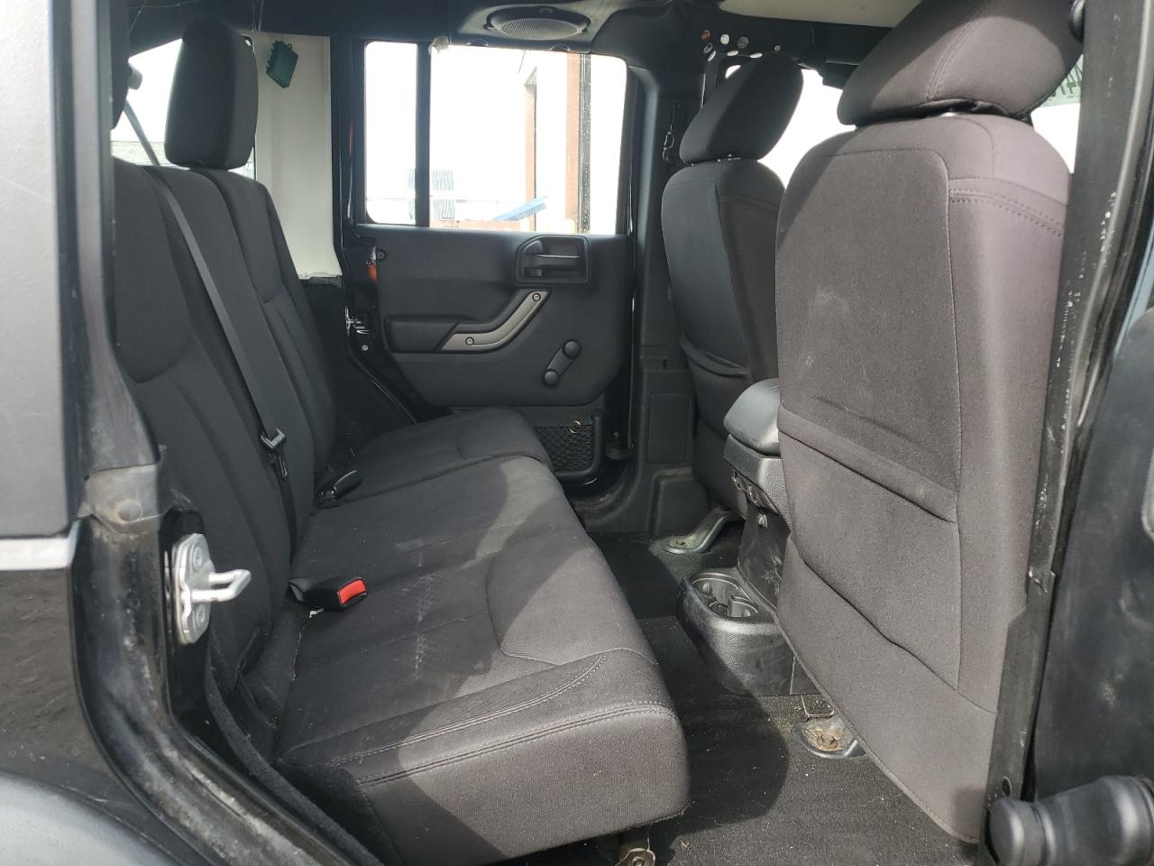 2013 Jeep Wrangler - Image 11