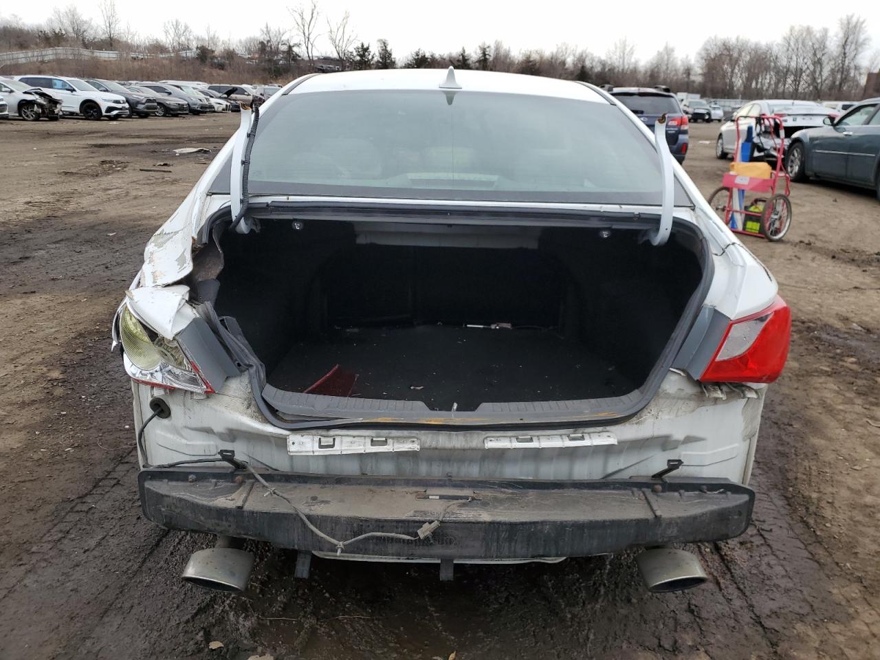 2011 Hyundai Sonata - Image 6