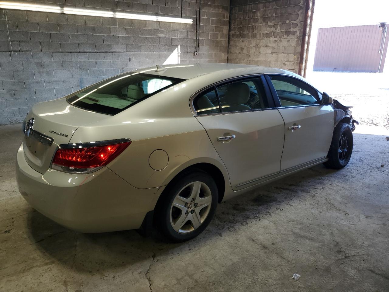 2010 Buick LaCrosse - Image 3