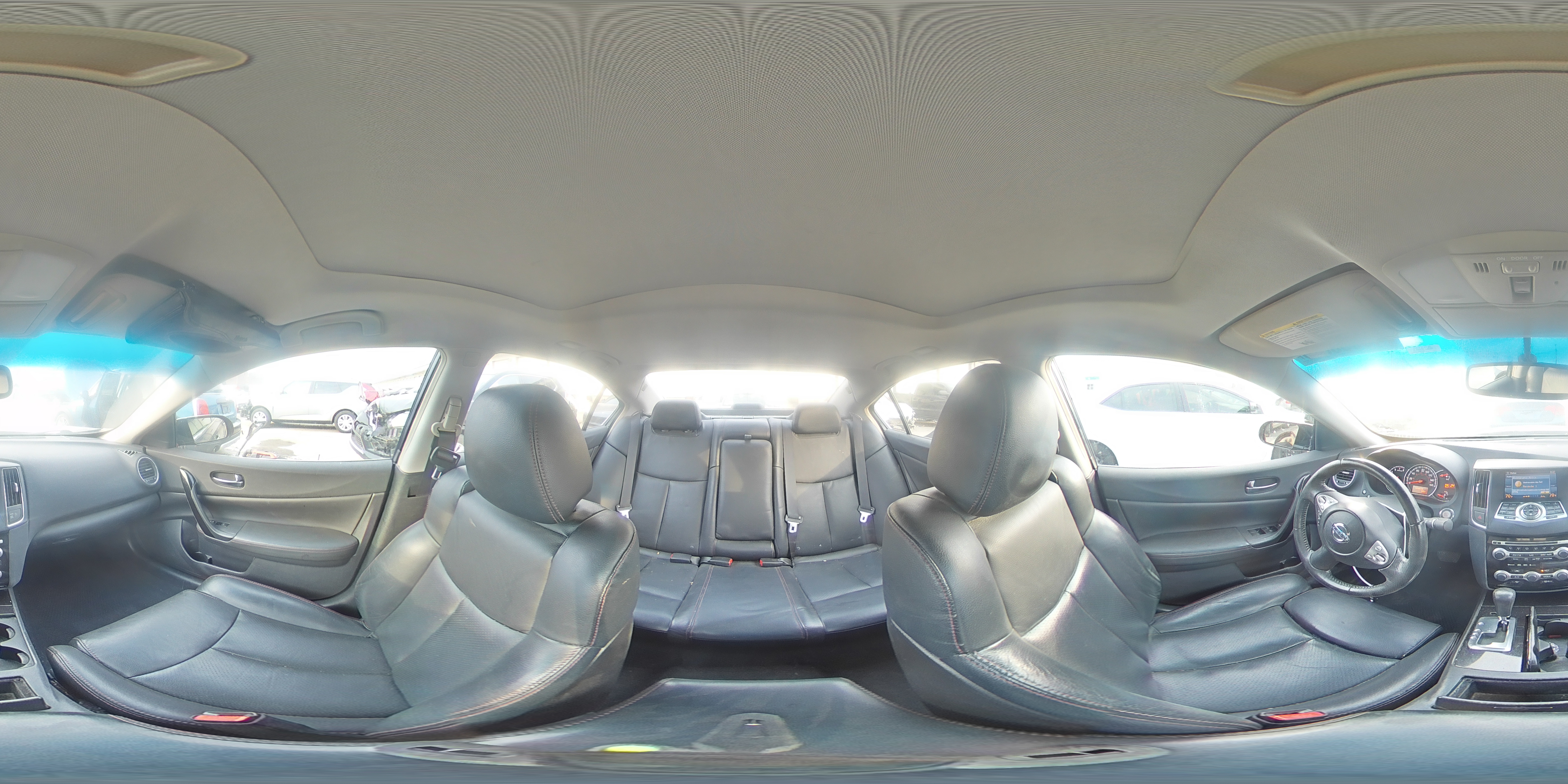 2009 Nissan Maxima - Image 13