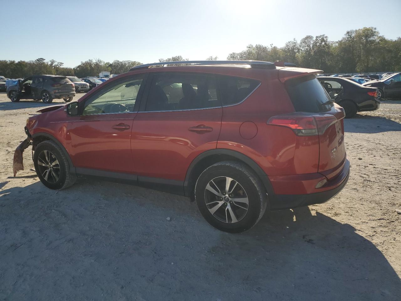 2017 Toyota RAV 4 - Image 2