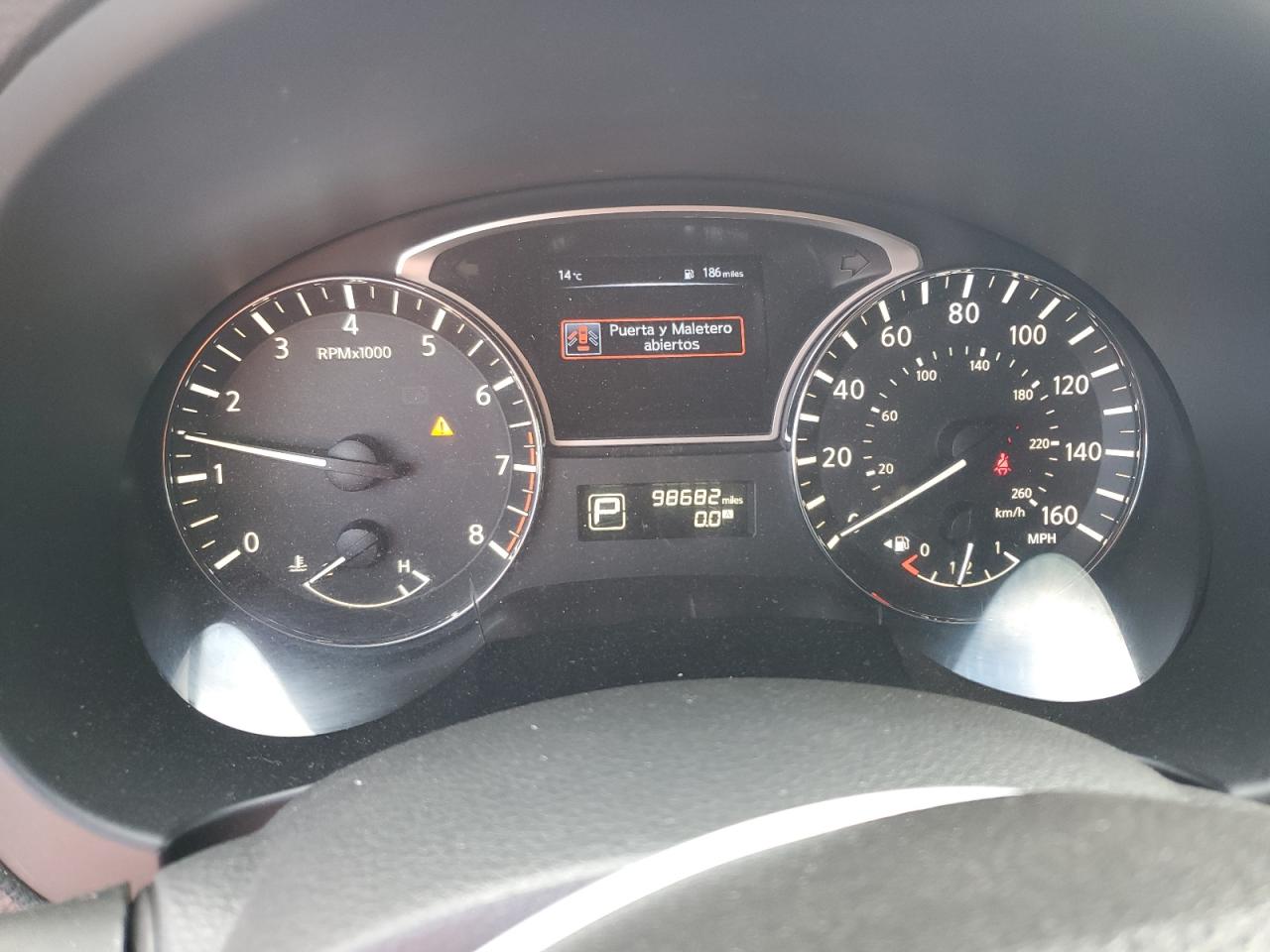 2015 Nissan Altima - Image 9