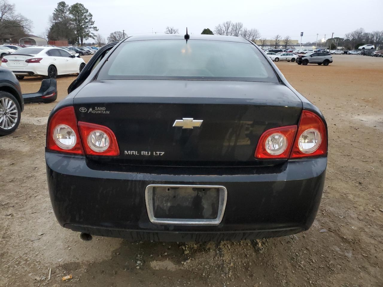 2011 Chevrolet Malibu - Image 6
