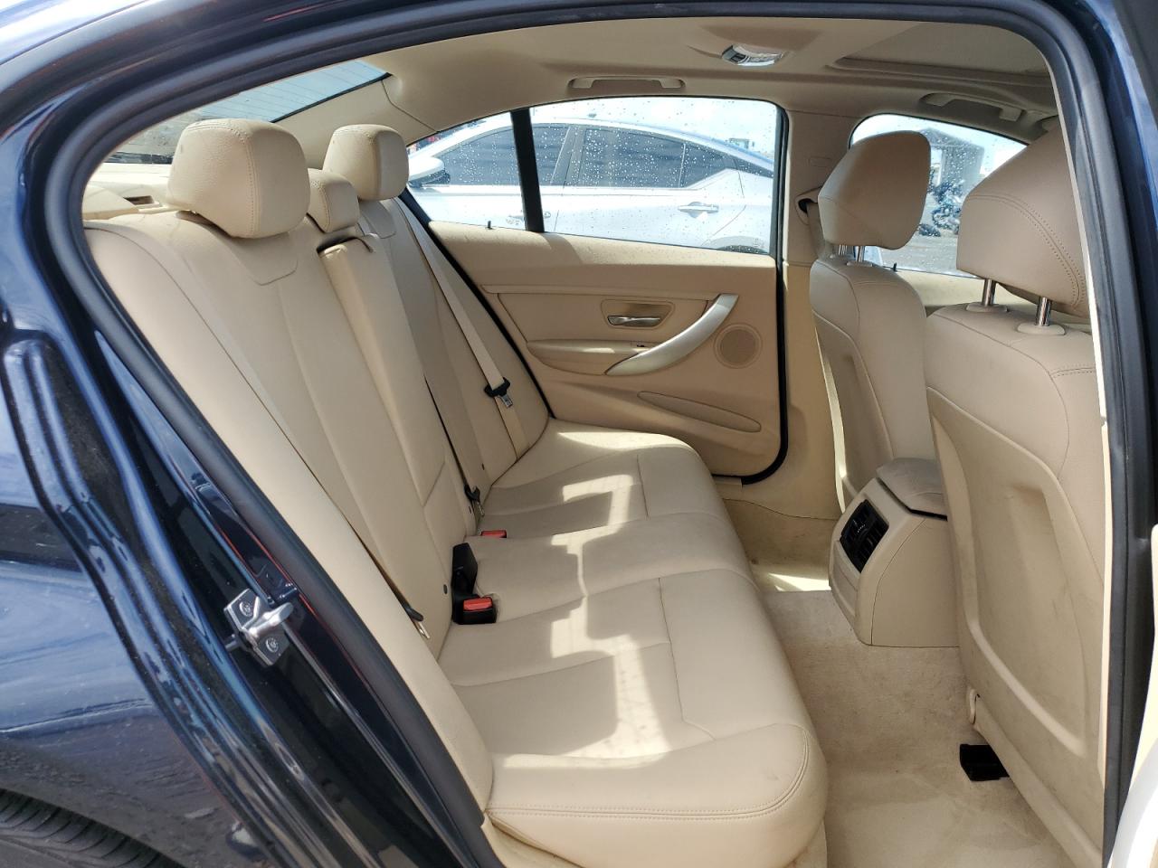 2014 BMW 3er - Image 10