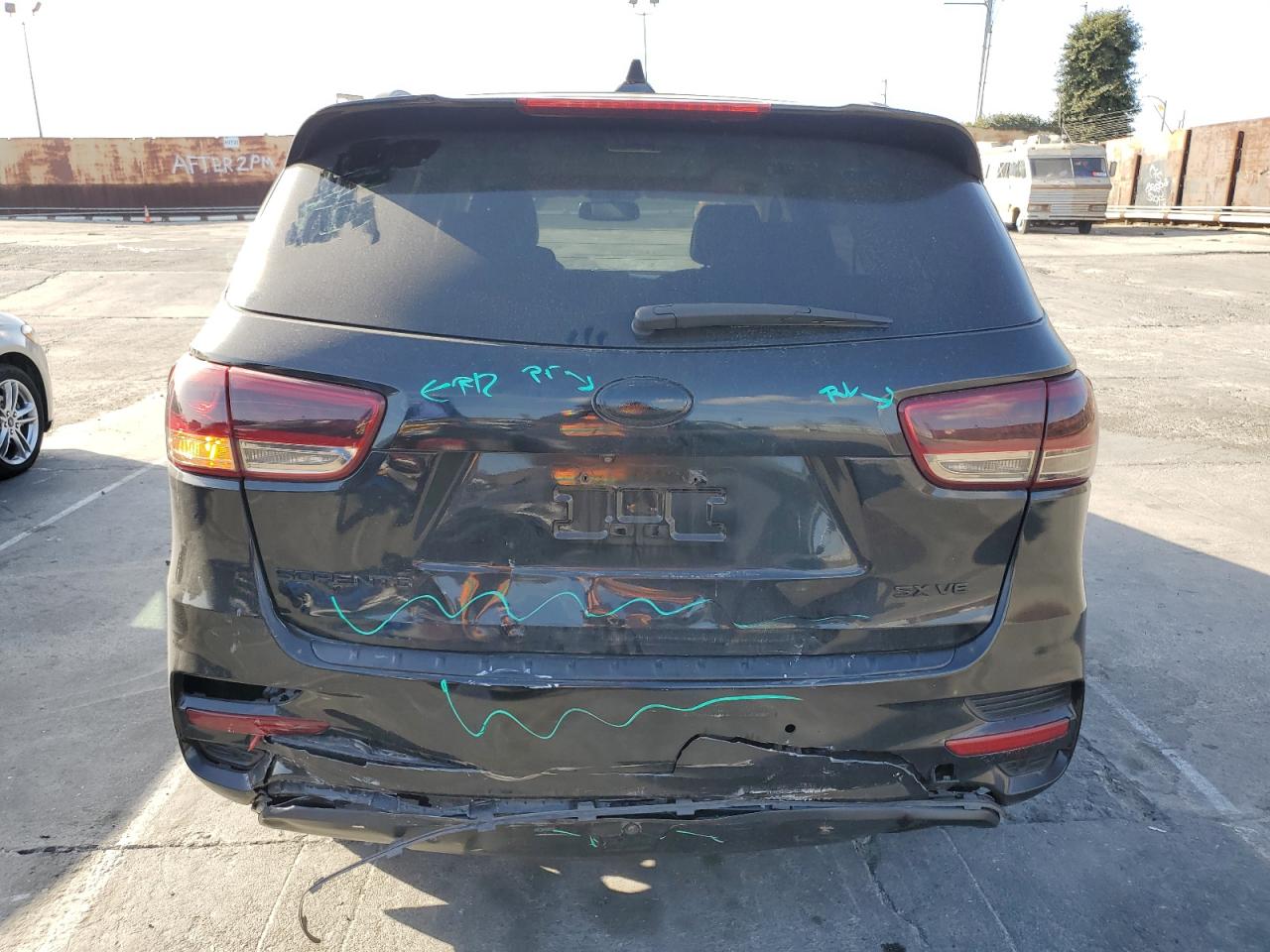 2016 Kia Sorento - Image 6