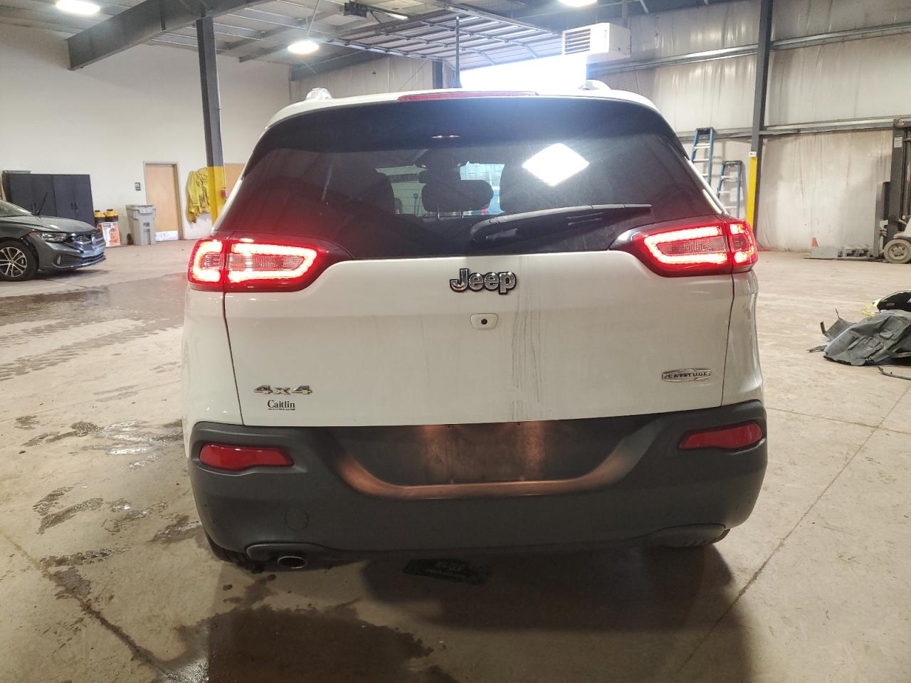 2016 Jeep Grand Cherokee - Image 6