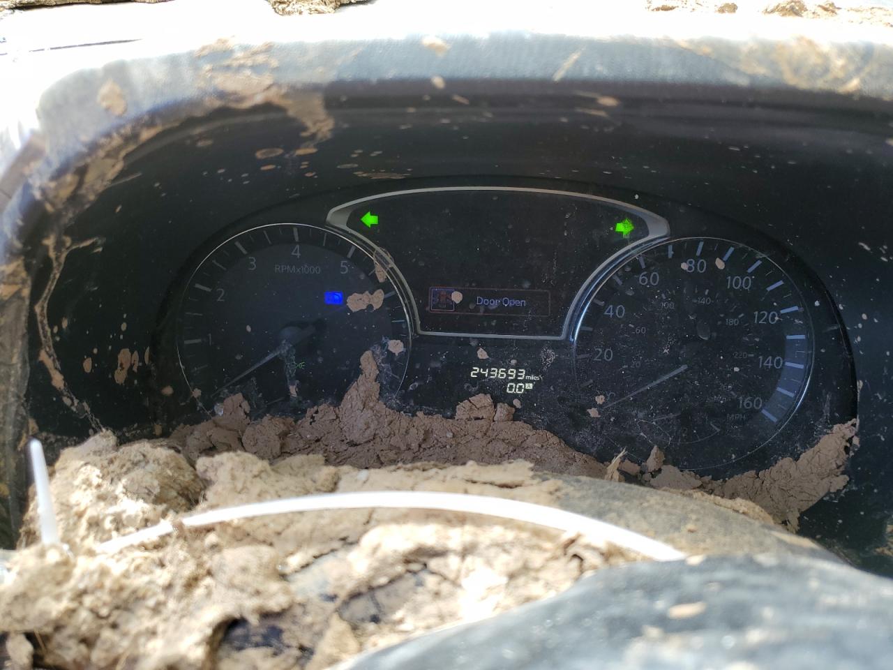 2014 Nissan Pathfinder - Image 9