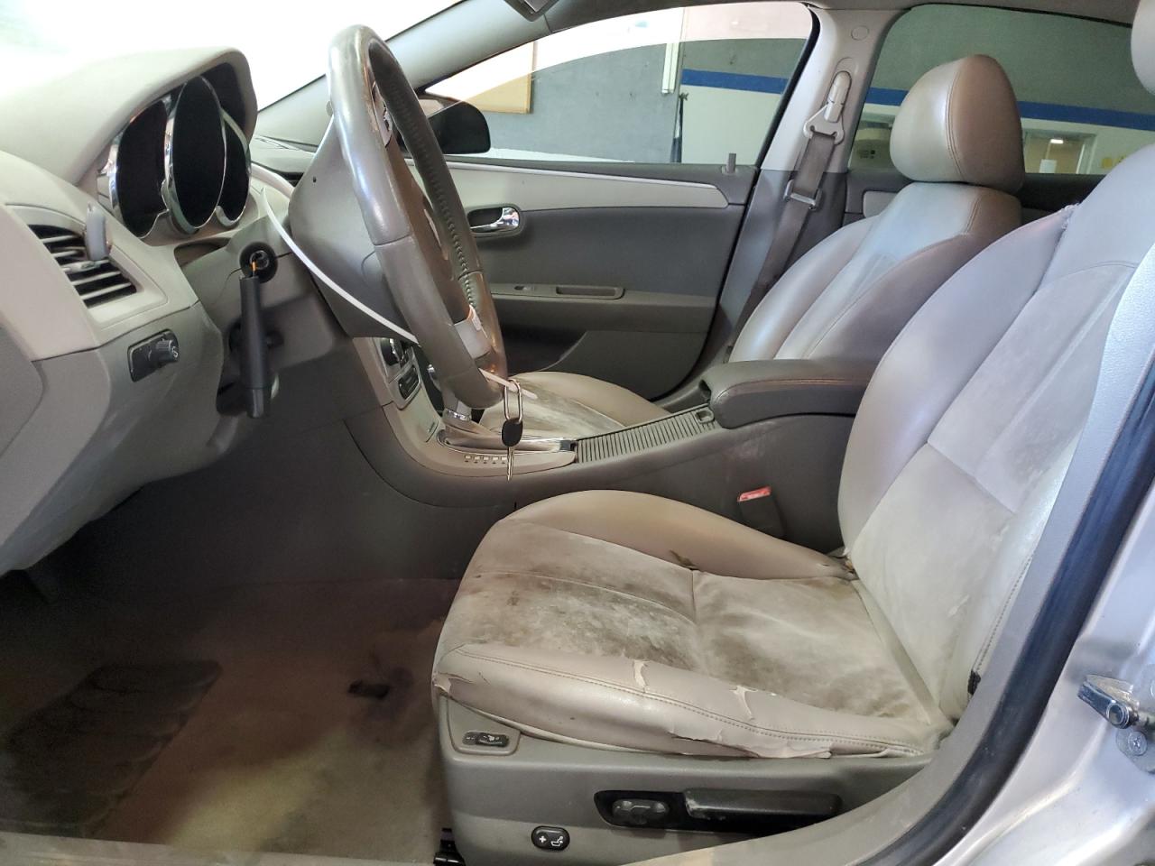 2012 Chevrolet Malibu - Image 7