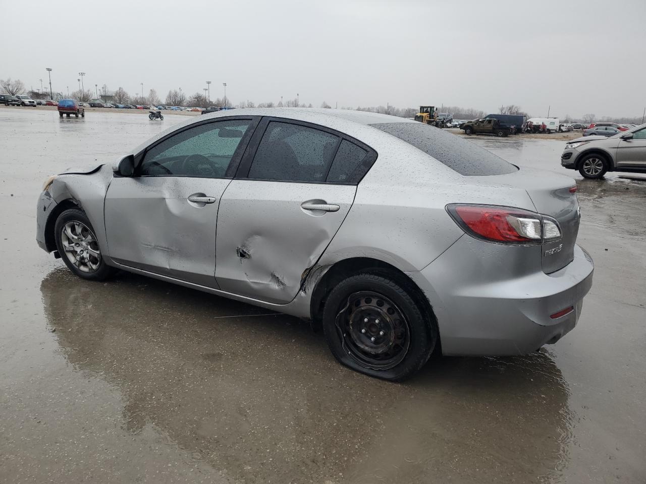 2013 Mazda 3 - Image 2