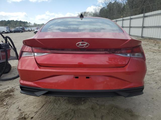  HYUNDAI ELANTRA 2021 Красный