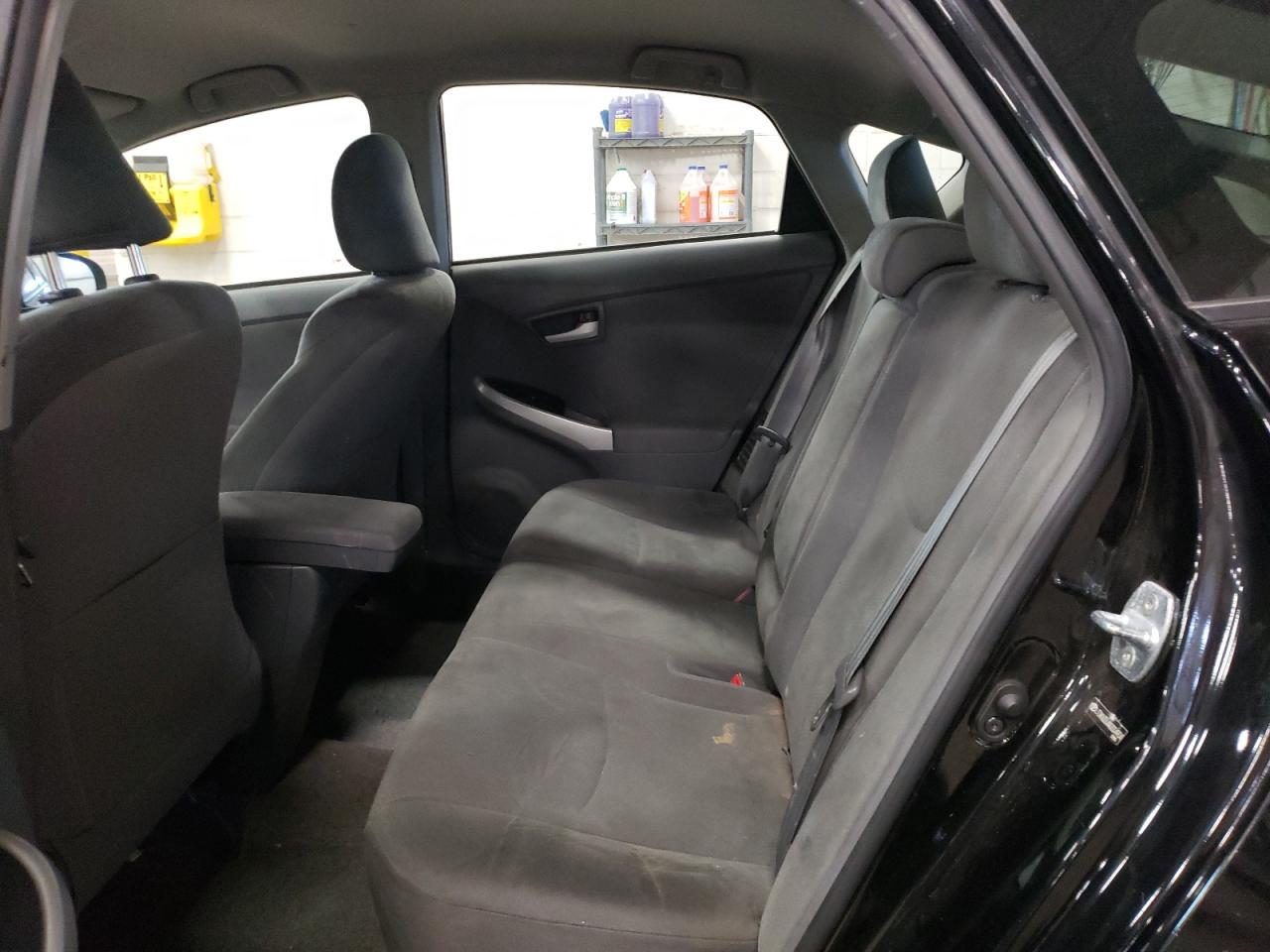 2010 Toyota Prius - Image 10