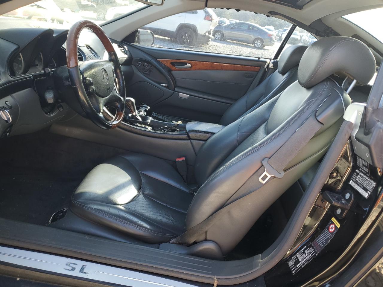 2005 Mercedes-Benz Sl 500 VIN: WDBSK75F75F097824 Lot: 54317815