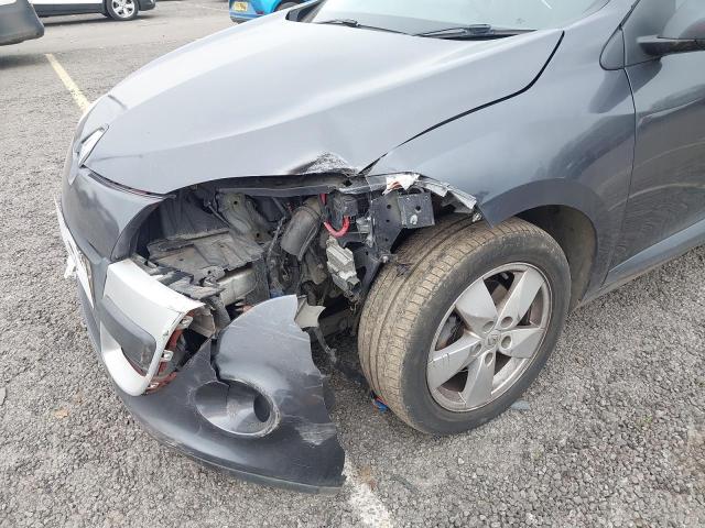2010 RENAULT MEGANE DYN