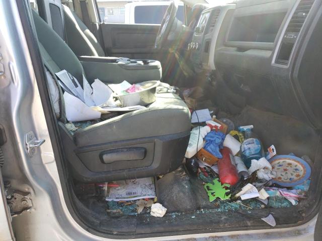  RAM 1500 2015 Серебристый