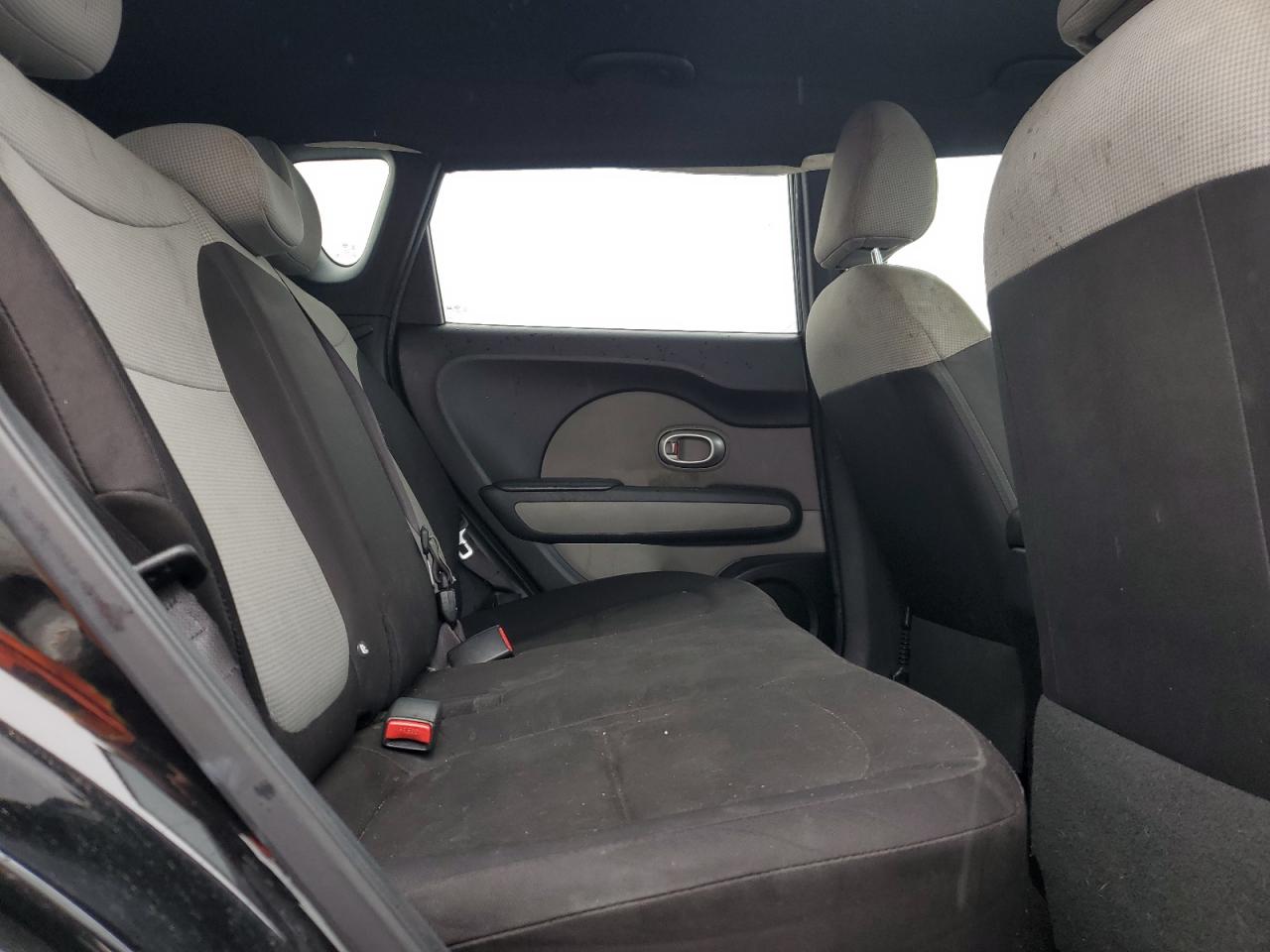 2016 Kia Soul - Image 11