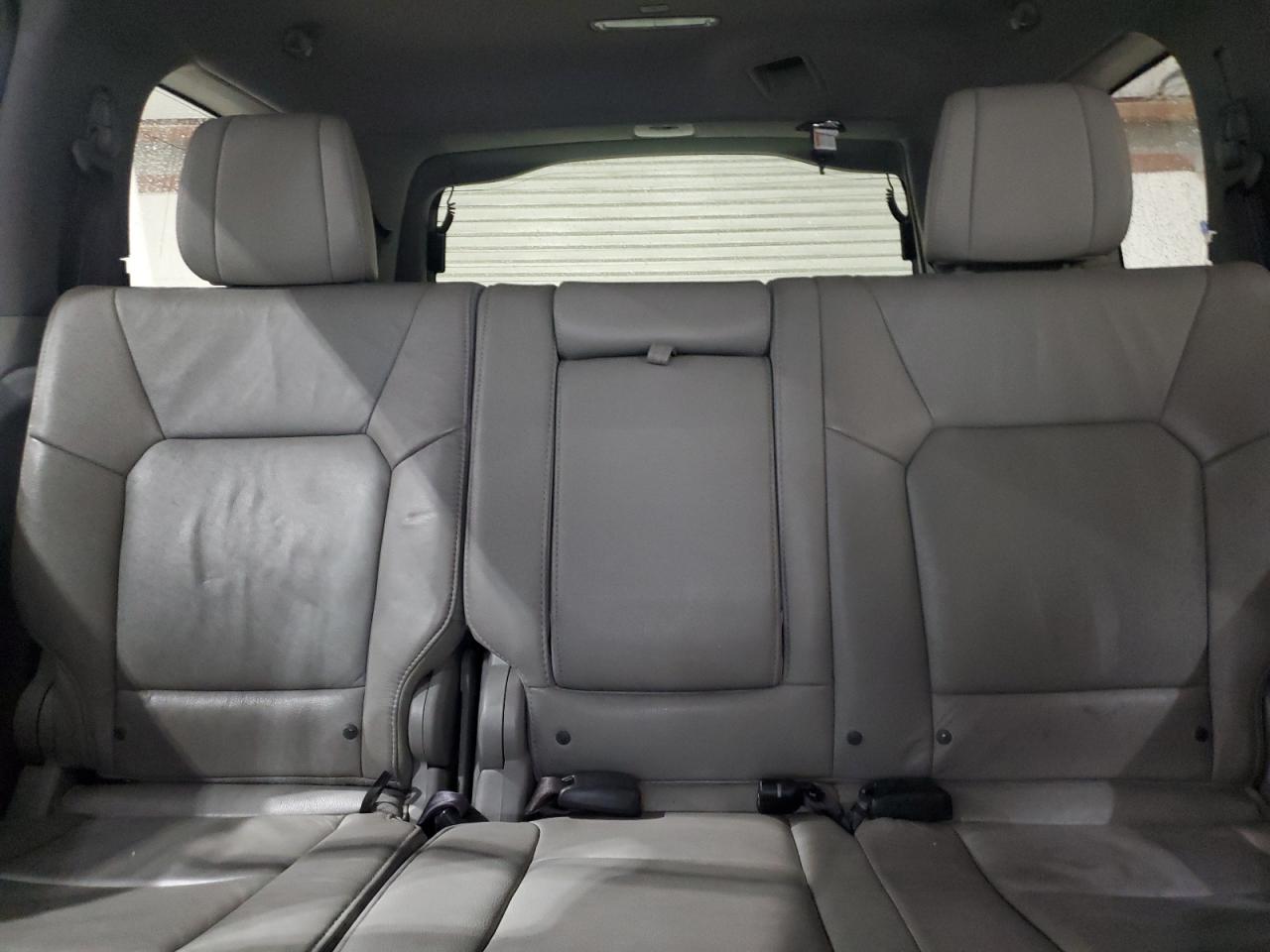 2014 Honda Pilot - Image 10