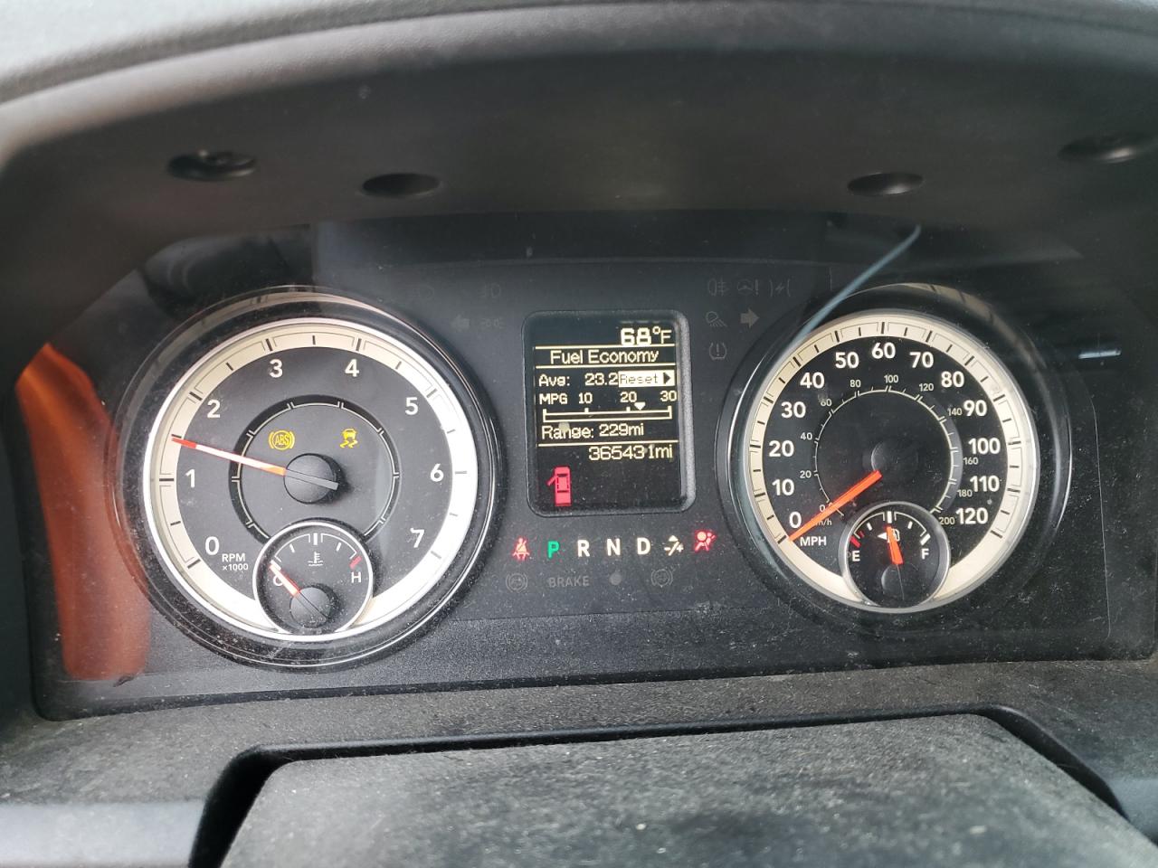 2018 RAM 1500 - Image 9