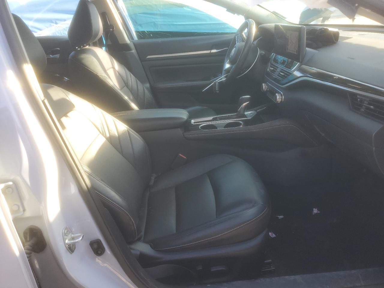 2024 Nissan Altima - Image 7