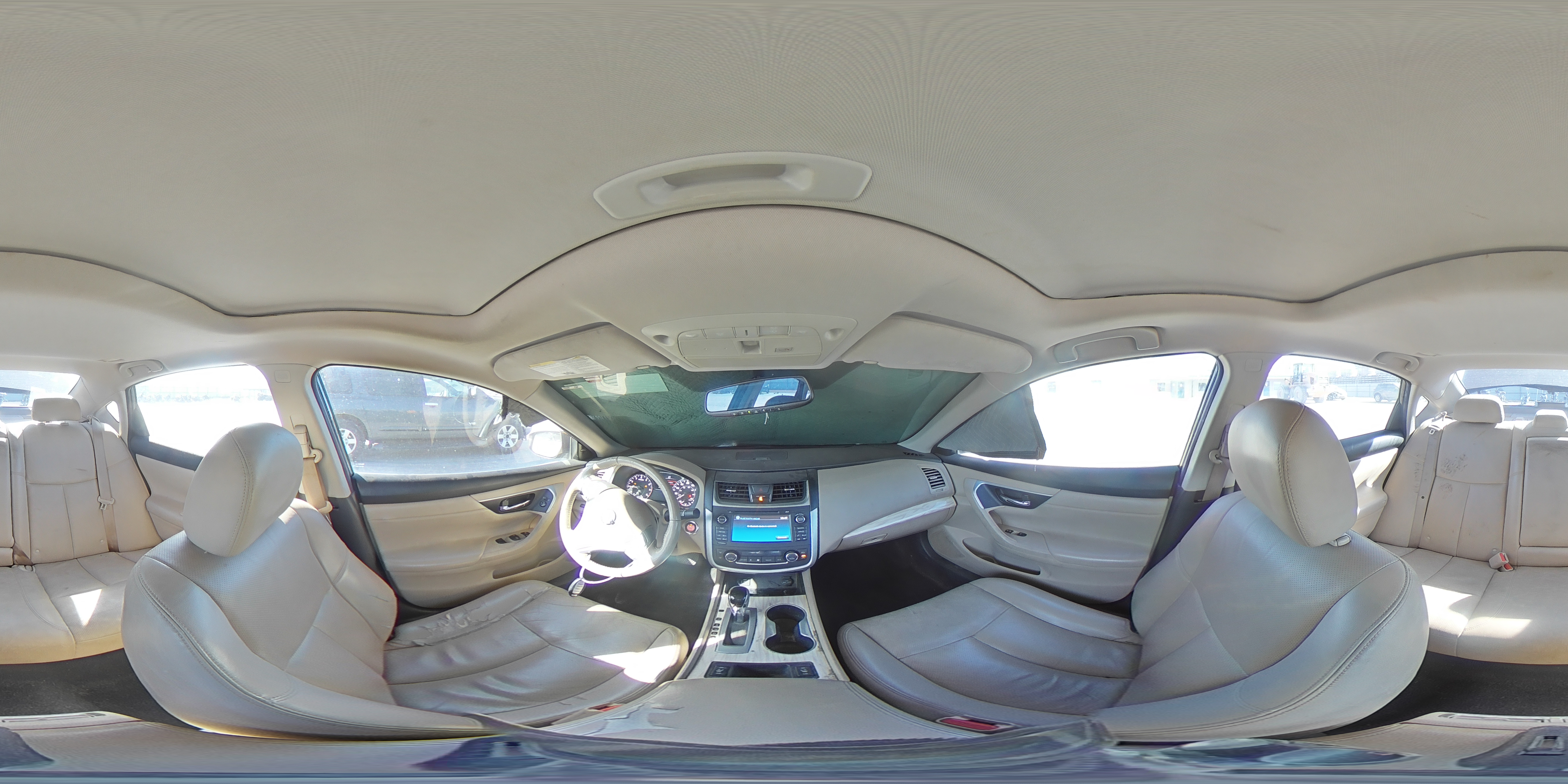 2016 Nissan Altima - Image 12