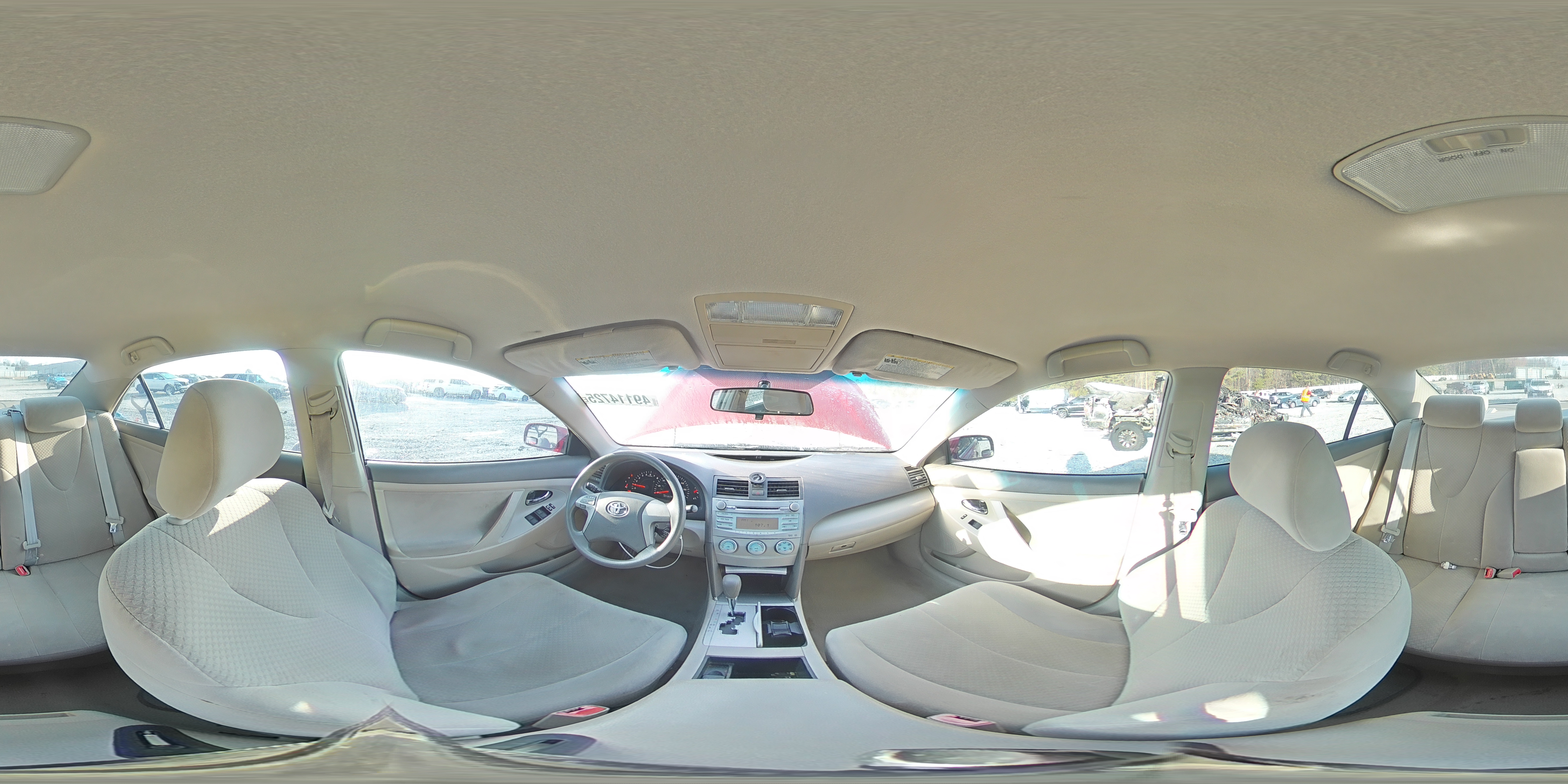 2009 Toyota Camry - Image 13