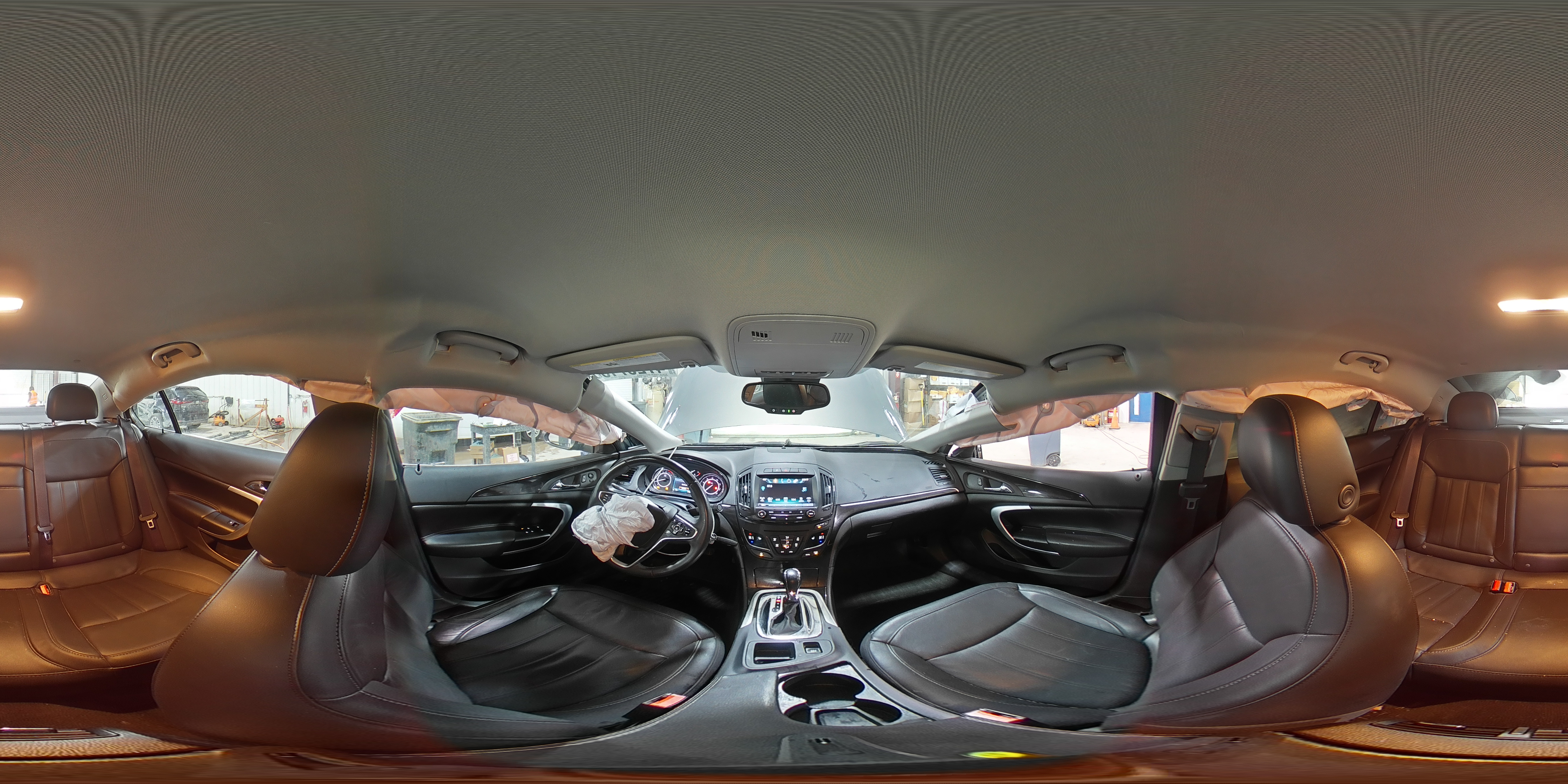 2017 Buick Regal - Image 14