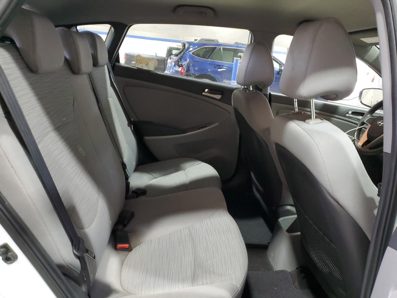 2015 Hyundai Accent - Image 10