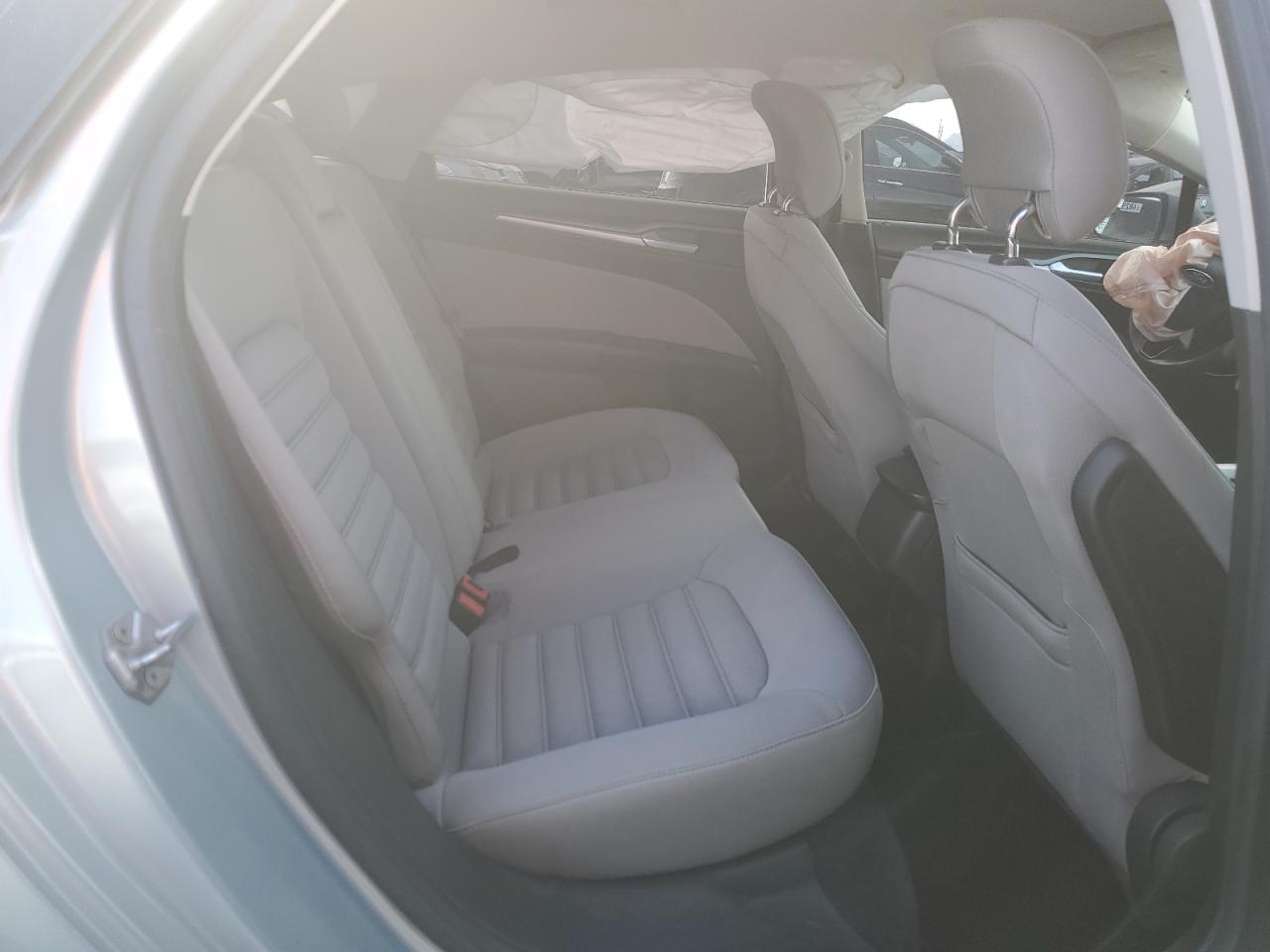 2014 Ford Fusion - Image 10