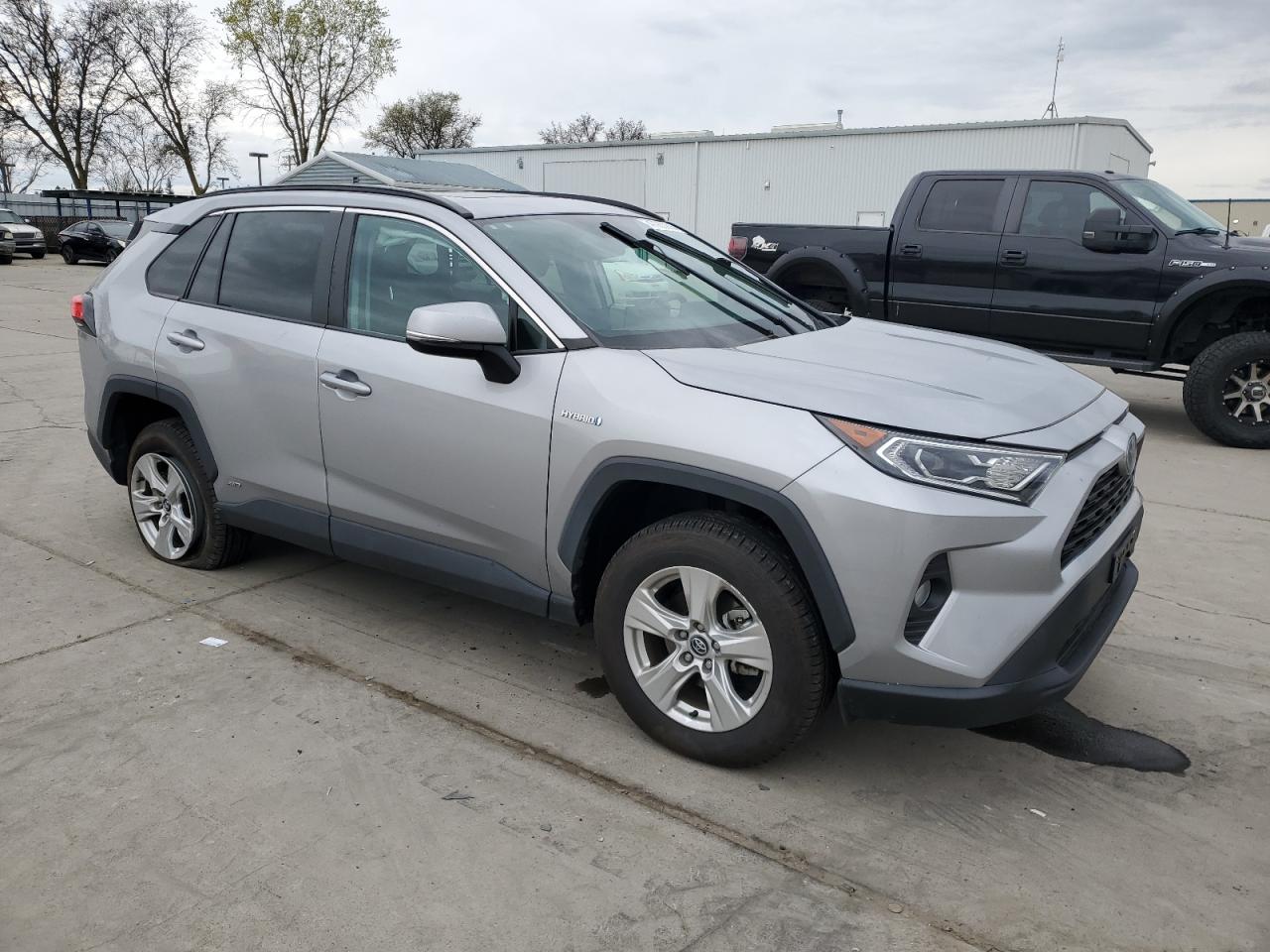 2020 Toyota RAV 4 - Image 4