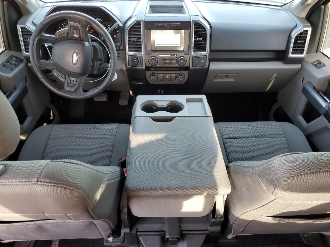 2016 Ford F-150 - Image 8