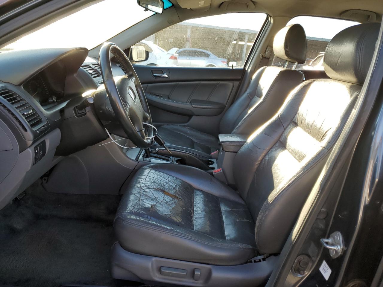2004 Honda Accord - Image 7