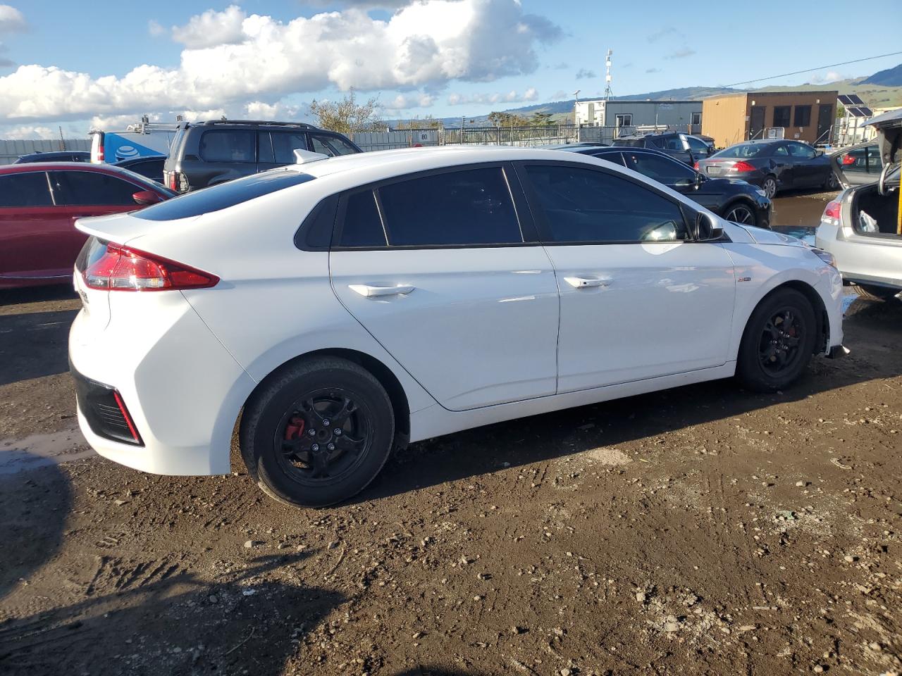 2018 Hyundai IONIQ - Image 3