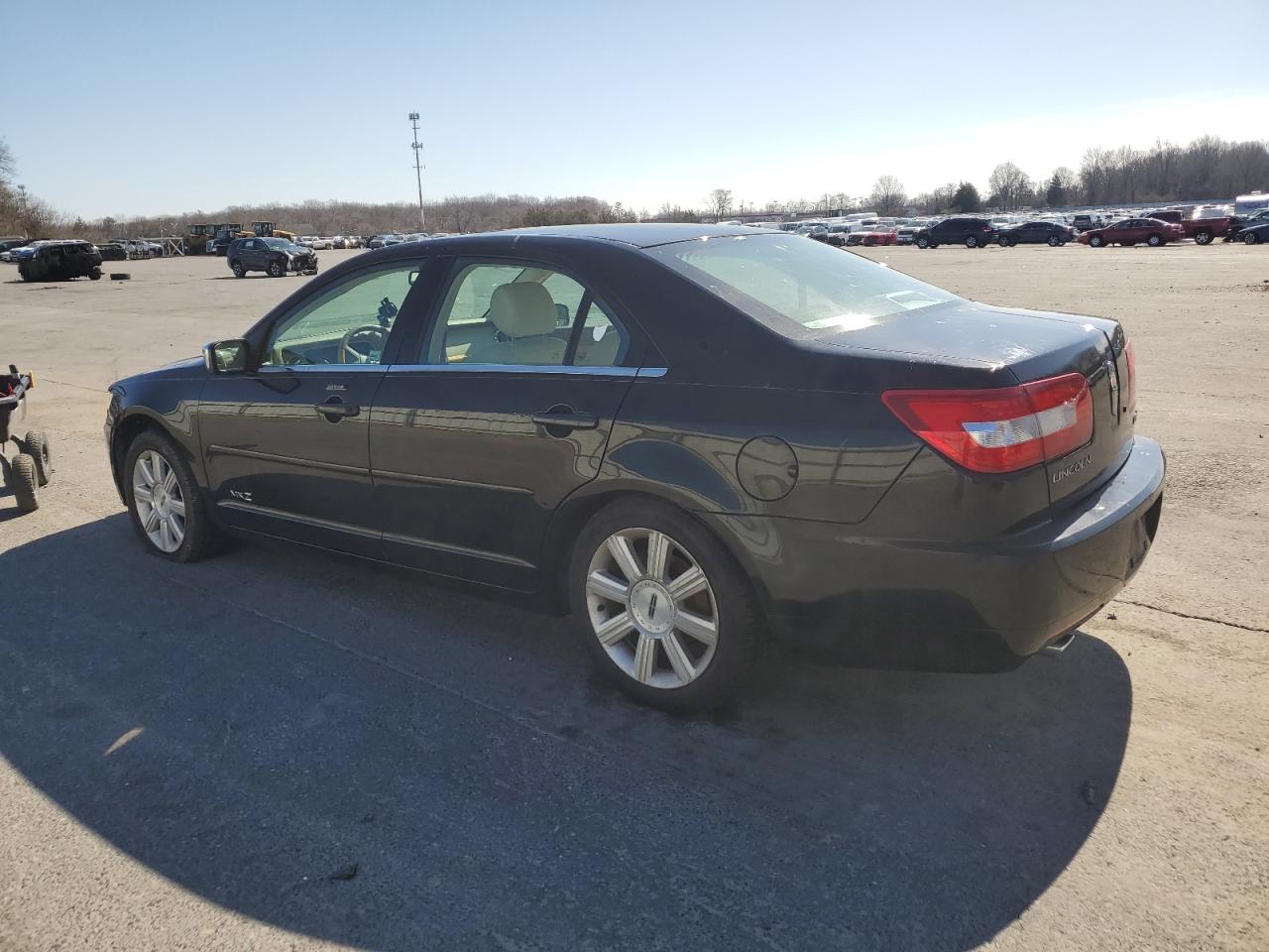 2007 Lincoln MKZ - Image 2