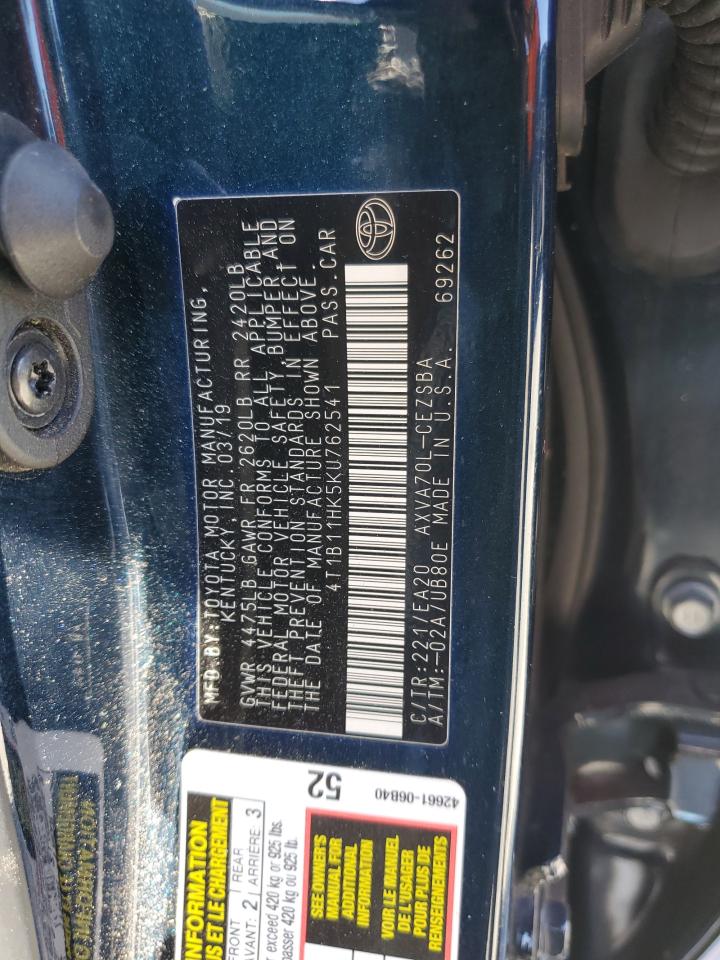 2019 Toyota Camry - Image 12
