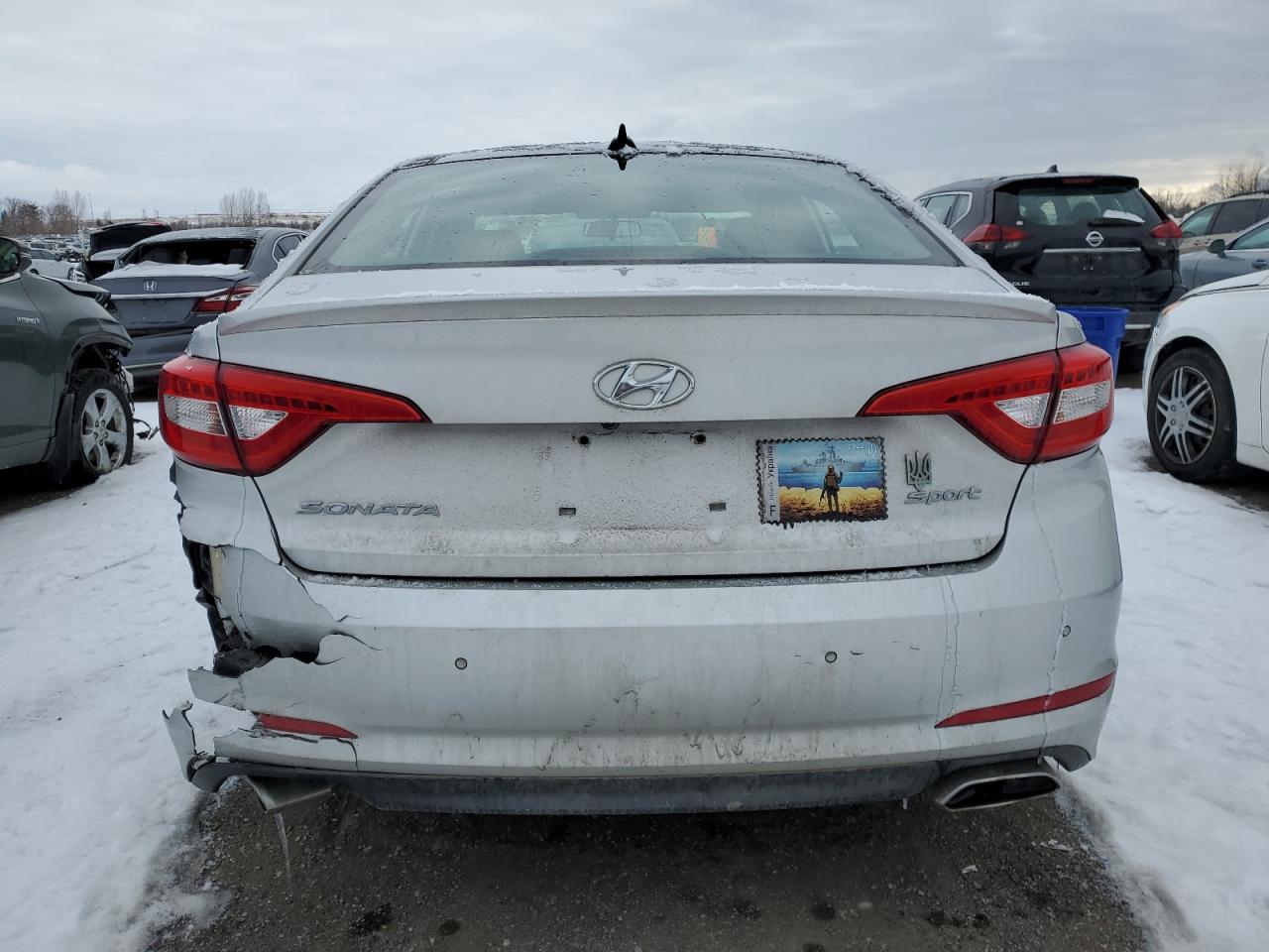 2015 Hyundai Sonata - Image 6